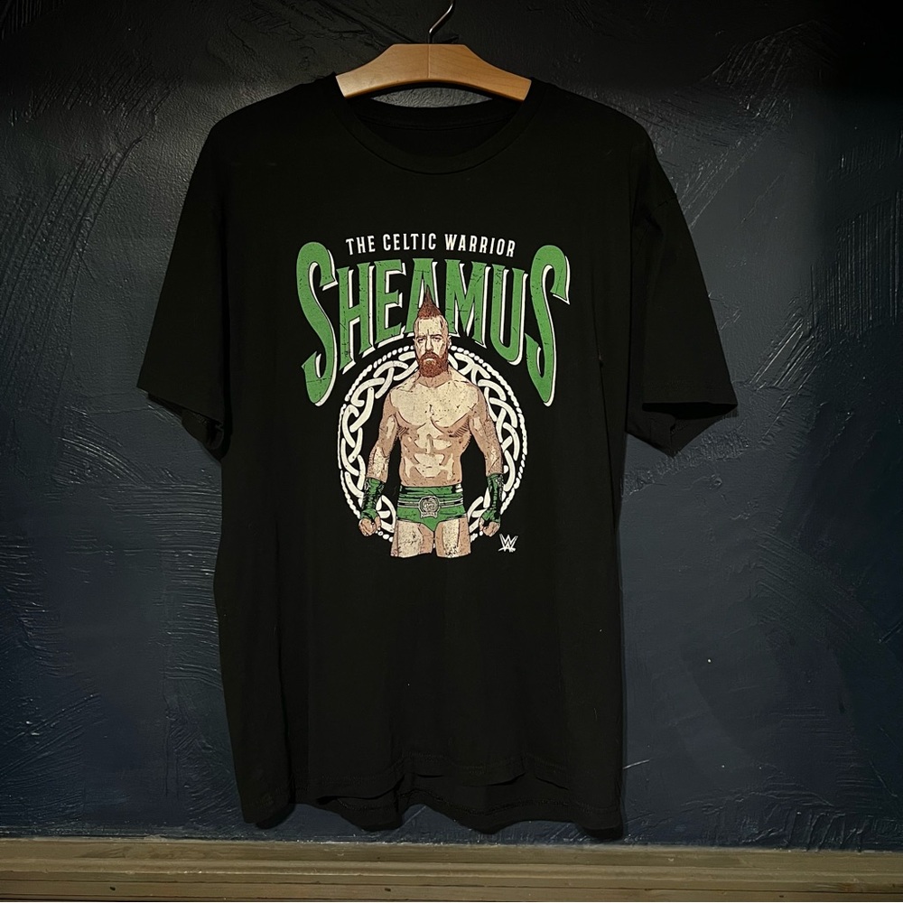 WWE Sheamus Black and Green Tee! The Celtic Warrior! 🤼‍♂️ 🔥